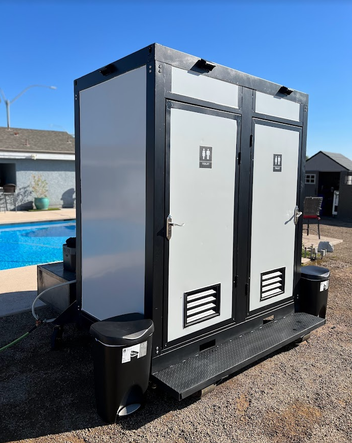 Las Vegas portable luxury restrooms